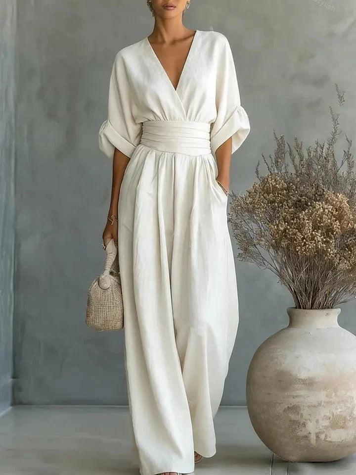 Mono elegante para mujer con escote en V.
