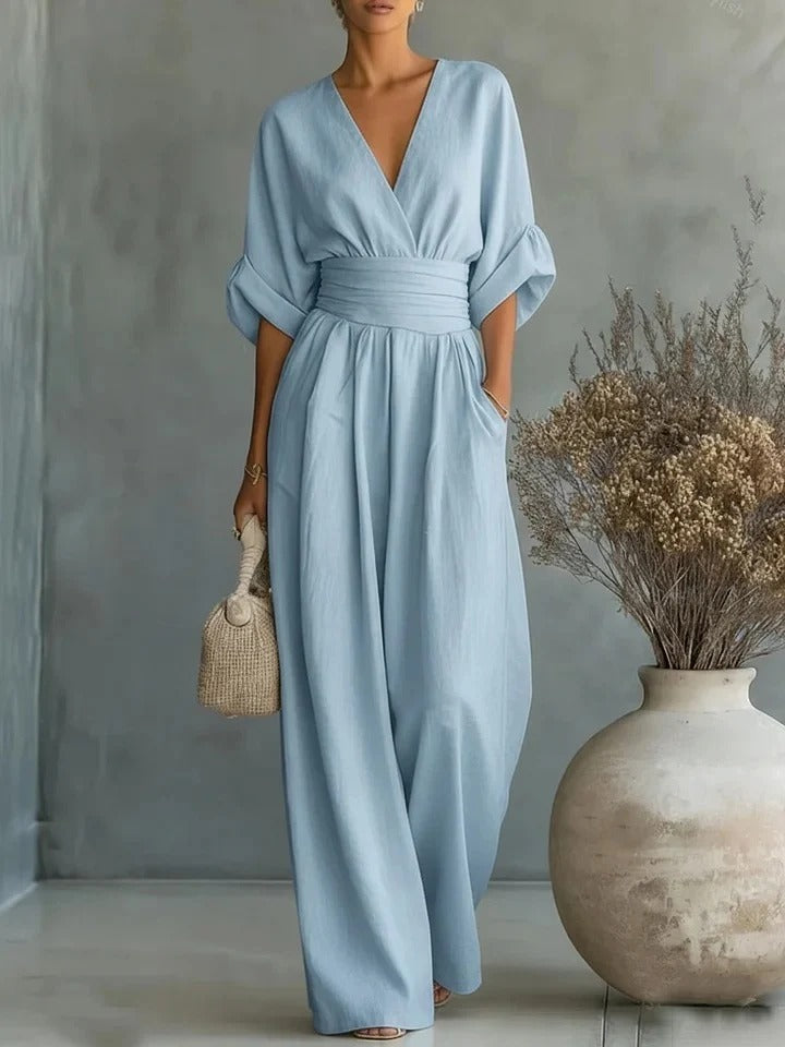 Mono elegante para mujer con escote en V.