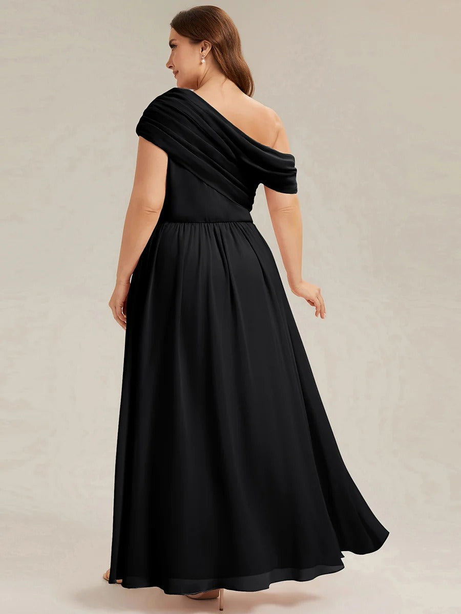 Sandra - Vestido largo asimétrico sin tirantes de corte A con detalle fruncido